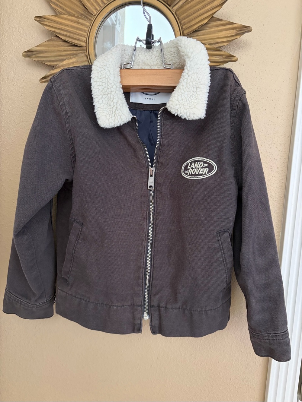 Pacsun Land Rover Kids Zip Up Sherpa Collar Jacket size 6/7